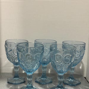16 oz frosted plastic cups Corporate Event Frost Flex Plastic Cups main image 1
