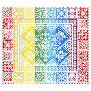 Könnte beinhalten: Ein farbenfrohes, geometrisches Kreuzstichmuster in Regenbogenfarben. Das Design zeigt florale und geometrische Formen mit einem gewellten Rand. Das zentrale Design ist eine Raute mit floralen Elementen.