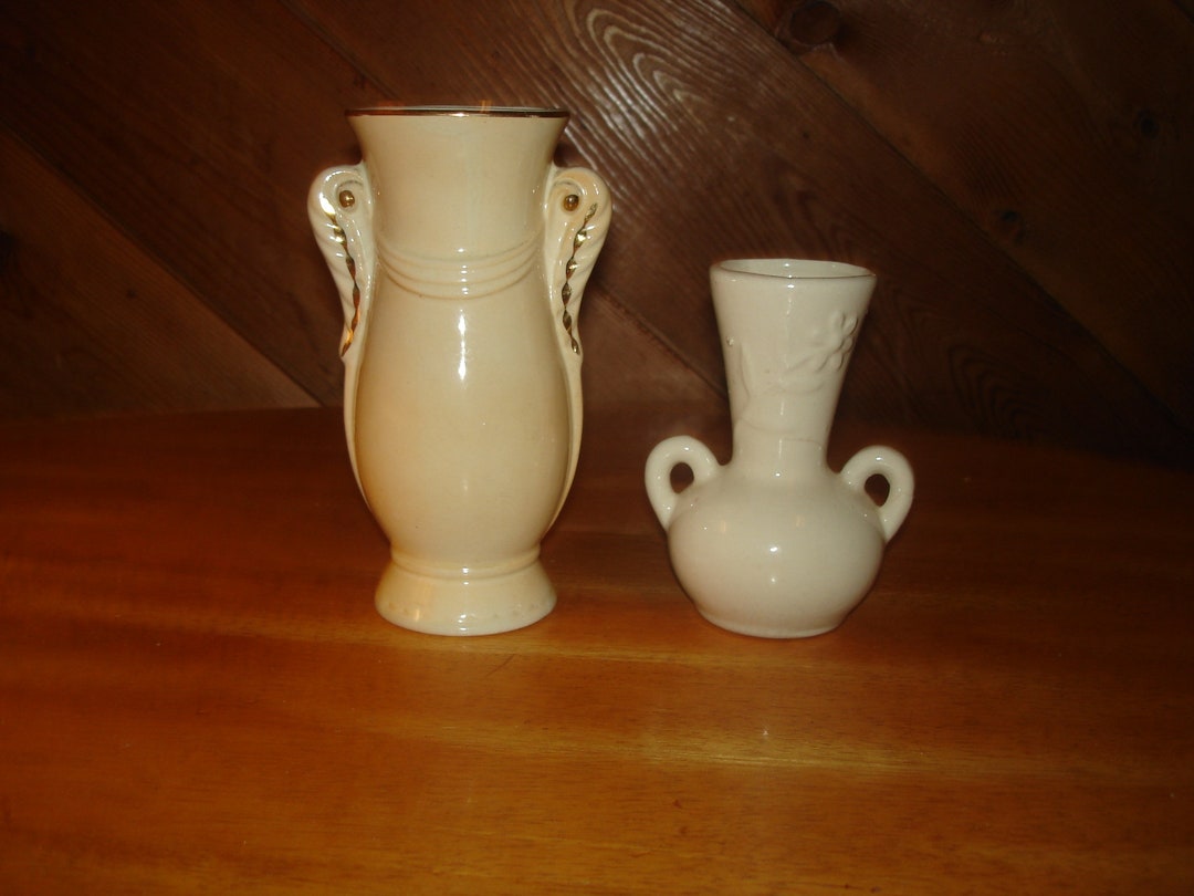 Vintage Floral Vases Beautiful Garden Floral Container Home Decor Etsy