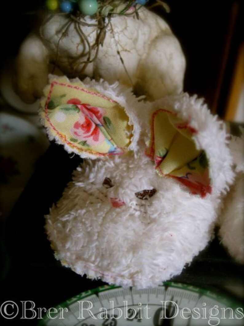 BRD Shabby Chic Bunny Hausschuhe-In-the-Hoop-Stickerei Bild 3