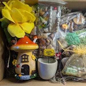 DIY Fairy Garden, Fairy House, Gnome Garden, Mini Garden