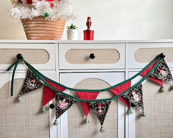 Christmas Dogs Garland - Fabric Bunting - Christmas Decor - Nutcracker Theme - Animal Decoration- Cute Doggies