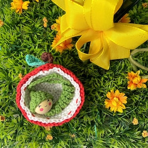 Gehäkelter Sorgenwurm in haft apfel, Angstabbau, Stressspielzeug, Zappelspielzeug, ADHS-Spielzeug, Geschenk für emotionale Unterstützung / geistige Gesundheit, Aufmunterungsgeschenk
