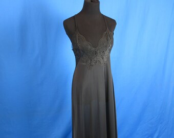 Black Robe and Gown Set Peignoir Vassarette