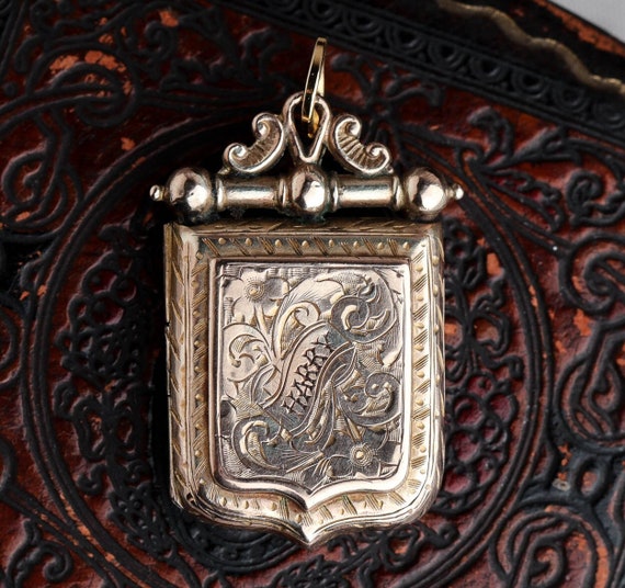 19th c. Antique 9K Gold Shield Chased Locket, Eng… - image 1