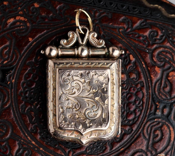 19th c. Antique 9K Gold Shield Chased Locket, Eng… - image 2