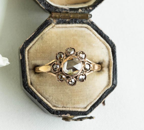 Early Victorian 10K Gold Rose Cut Diamond Flower Ring