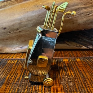 Vintage Timex Golf Bag Miniature Desk Clock – Silver & Gold Tone Sports Collectible – Works, Battery Operated