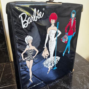 Vintage 1960s Black Vinyl Barbie Travel Case – Doll Train/Carry Trunk – Retro Mattel Storage Bag - k