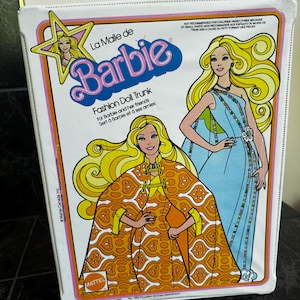 Vintage 1970s Barbie Doll Trunk – Mattel Canada &quot;La Malle de Barbie&quot; Case – Retro Barbie Storage – Fashion Doll Collectible - k
