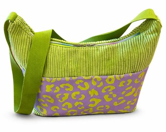 Umhängetasche Leo hellgrün handgemachte Crossbody Tasche Kunstleder Tasche bunt Alltagstasche leicht Geschenk für Frauen