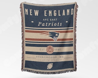 New England Patriots Vintage-Styled Woven Blanket / Retro Football Throw / NFL Team Decor / Classic Football Fan Gift