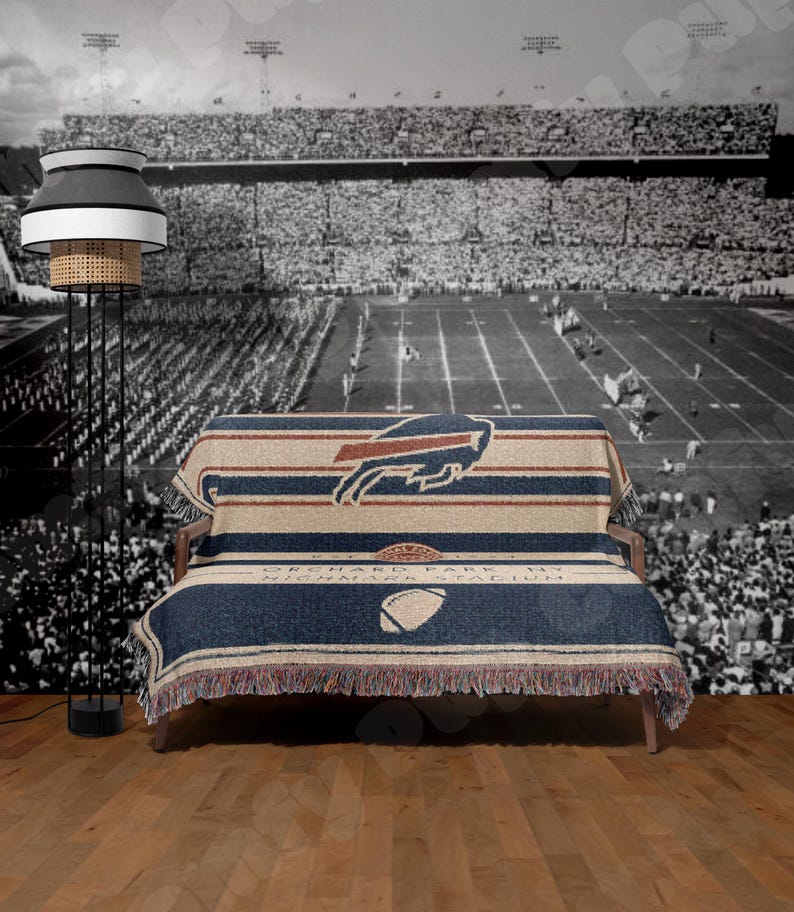 Buffalo Bills Vintage-Styled Woven Blanket / Retro Football Throw / NFL Team Decor / Classic Football Fan Gift image 3