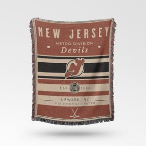 New Jersey Devils Vintage-Styled Woven Blanket / Retro Hockey Throw / NHL Team Decor / Classic Hockey Fan Gift