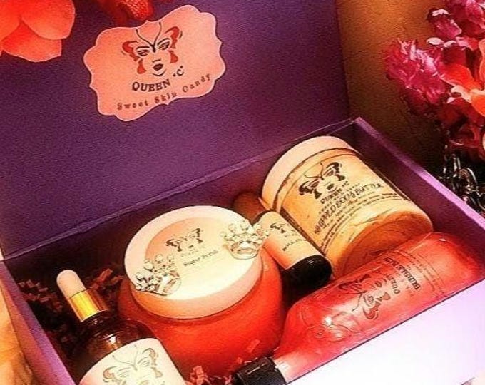 Gift Baskets for Men and Woman (over 70 scents) Comes with free small Queen/King Brooch Pin and free .34 oz roll on body oil -Large & Small