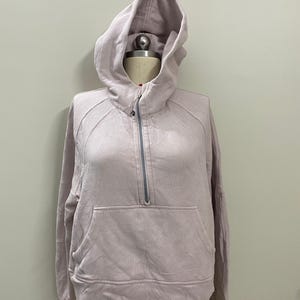 Women’s Lululemon Oversized Hoodie – Scuba Half-Zip in Pale Pink – Soft & Comfy – Women&#39;s Size M/L