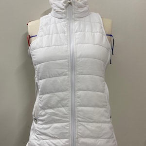 LULULEMON Women’s Puffer Vest – Down for It All in White – Lightweight Winter Layer – Women&#39;s Size 6