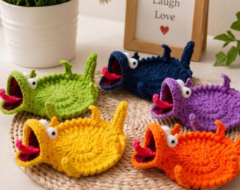 Crochet Lizard Mug Rug, Animal Crochet Coasters, Amigurumi Cup Holder, Cute Handmade Drink Mat, Turtle Mouse Goose Frog Coasters