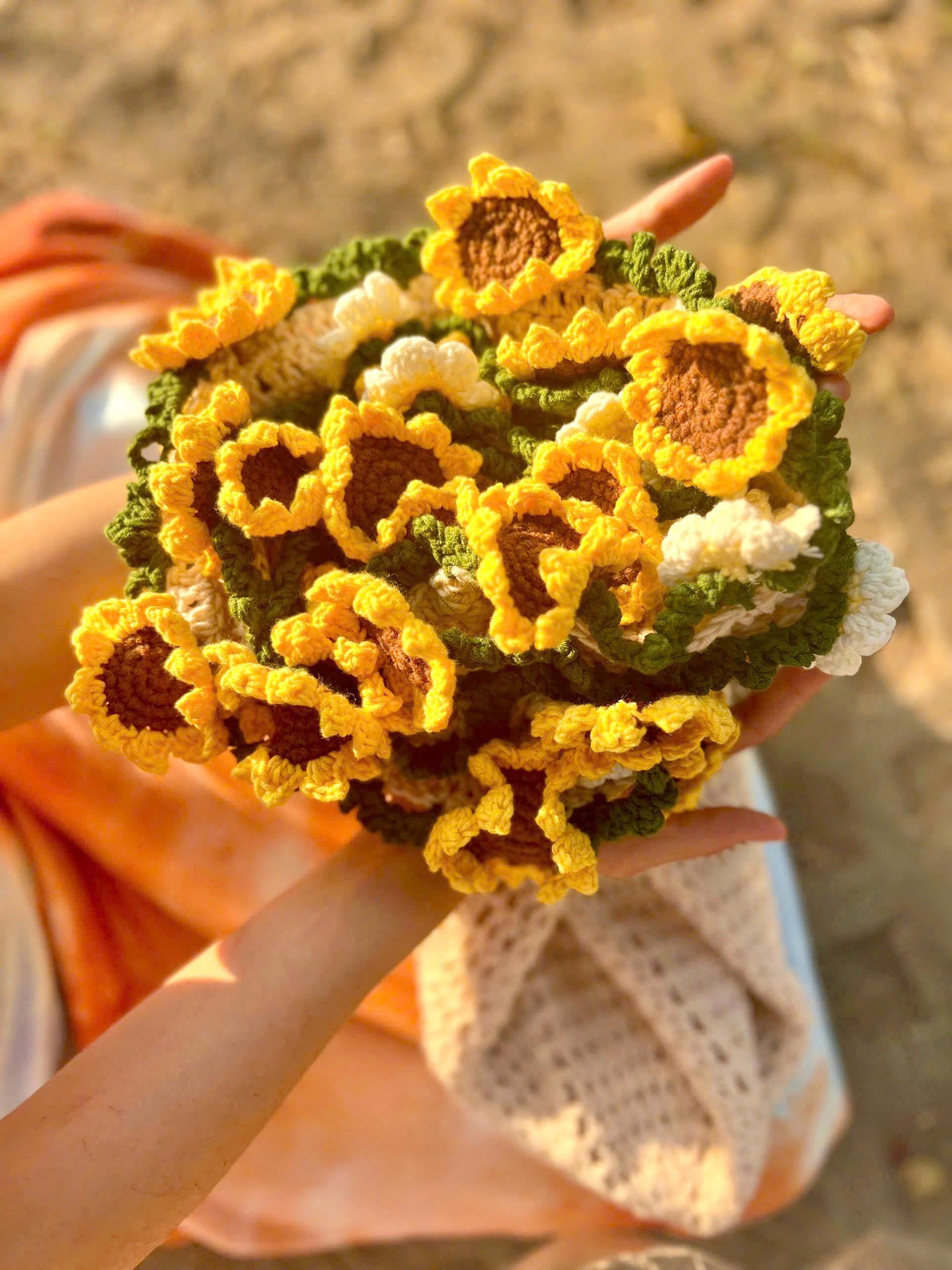 ハンドメイドかぎ針編みの花束ブランケット:エレガントな花柄のスロー ハンドメイドかぎ針編みの花束ブランケット:エレガントな花柄のスロー