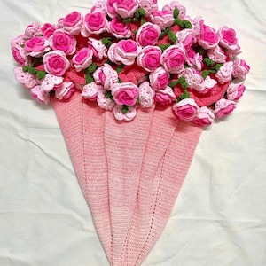 Handmade Crochet Rose Bouquet Blanket: Elegant Floral Throw