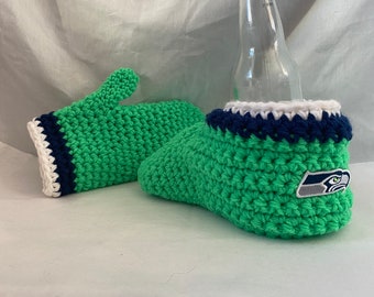 Seattle Seahawks Drink Mitt and mitten - The mitten with the drink holder - show your team pride