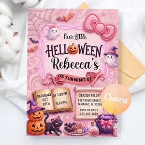 Könnte beinhalten: Eine rosa Geburtstagseinladungskarte zum Thema Halloween mit einer großen rosa Schleife, einem Geist, einem Kürbis, einer schwarzen Katze und einem Zauberbuch. Der Text lautet: Our Little HELLOWEEN Rebecca's IS TURNING 6! mit Veranstaltungsdetails.