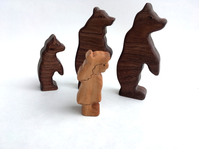 Goldilocks and the Three Bears Story Basket image 1