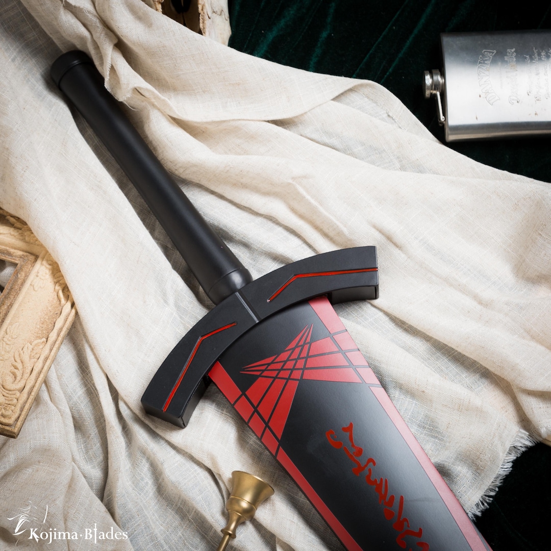Fate運命長夜黒化セイバー誓約勝利の剣 武具 模造刀 Cosplay 石中剣 Excalibur Life-size Metal Replica, Fate Stay Night Sword, Cosplay