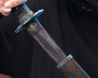Katana realizzata a mano - Design originale ispirato / Katana per fidanzato, regalo per marito, pezzo da collezione unico da esporre