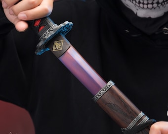 Katana realizzata a mano - Design originale ispirato / Katana per fidanzato, regalo per marito, pezzo da collezione unico da esporre