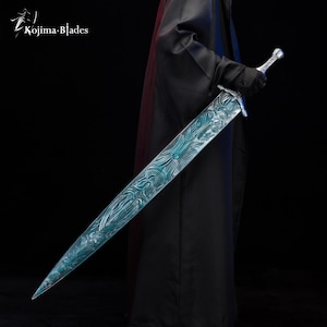 Moonlight Greatsword Life-Size PVC Replica, Bloodborne, Moonlight Sword, Gift for Gamers | Boyfriend | Him, Cosplay Prop