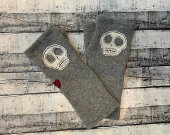 Gloves-Skulls