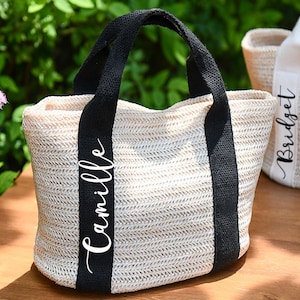 Bridesmaid tote Bags Personalized,Custom Bridesmaid Beach straw Bags,Bachelorette Party gifts,Straw Tote Bag,Jute Bag for Girl,Wedding party