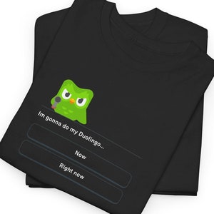 Threatening Duo - Duolingo Owl with gun grappige meme