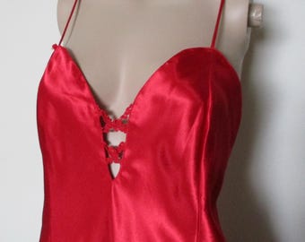 Vtg Vanity Fair Baby Doll Nightie, Dress, XL, Polyester Satin, Low Cut Bodice, LaceTrim, Short, Very Good Condition, Looks Like New