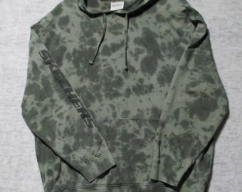 Vtg Unisex Skechers Hoodie, Moss Green Camo, Size 2XL, Chest 54 in., Large Pocket in Front, Made in India, Very Good Clean Condition