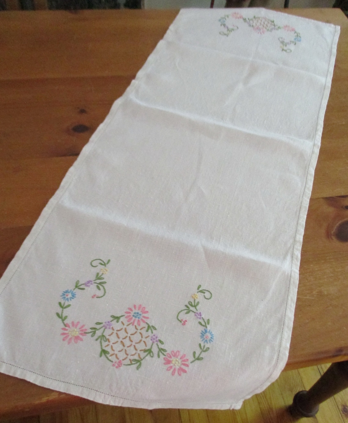 3 Vintage Embroidered Dresser Scarves Doilies Runners Etsy