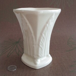 Art Pottery Vase, Creamy White Raised Leaf, 5.75 in. h x 4.25 sq. dia. top x 3.25 in. dia. base, Unknown Maker, Very Good Condition