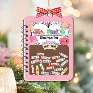 Aangepaste naam leraar shaker ornament, notebook shaker met naam student, leraar waardering cadeau, kerstcadeau voor leraar