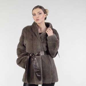 Women’s Brown Mink Fur Coat With Leather Belt Bersdg