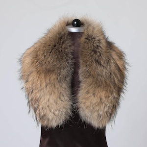 Elegant Genuine Raccoon Fur Collar