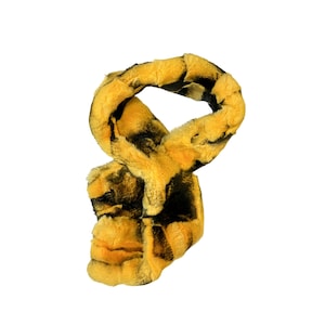 Yellow rex rabbit Fur Scarf damianw