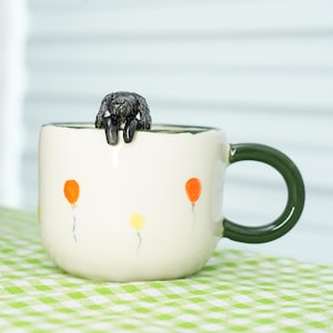 Caneca personalizada para animais de estimação com figura 3D de cachorro/gato, caneca de cerâmica feita à mão, caneca para animais de estimação Peekaboo, presente memorial para amantes de animais de estimação, caneca personalizada para animais de estimação, xícara de café