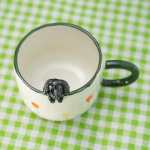 Caneca personalizada para animais de estimação com figura 3D de cachorro/gato, caneca de cerâmica feita à mão, caneca para animais de estimação Peekaboo, presente memorial para amantes de animais de estimação, caneca personalizada para animais de estimação, xícara de café