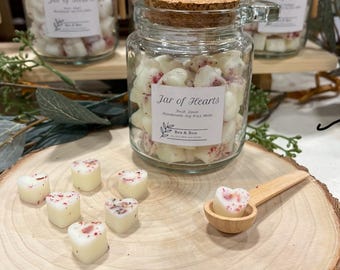 Heart-Shaped Soy Wax Melts – Dried Petals, Wooden Scoop