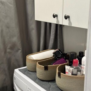 VIRETH HAUS 5-Pack Small Woven Rope Storage Baskets – 2 Sizes Organizer Bins For Closet, Shelf, Bookshelf, Nursery, Changing Table, Fabric Cube Boxes, Rectangular Shallow Bins For Bathroom, Toy & Home