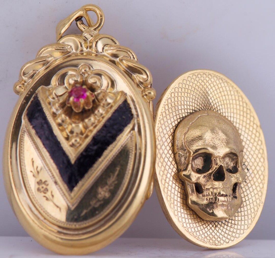 Antique Victorian Memento Mori plaque Or Skull Locket Pendant Fob Ruby ...