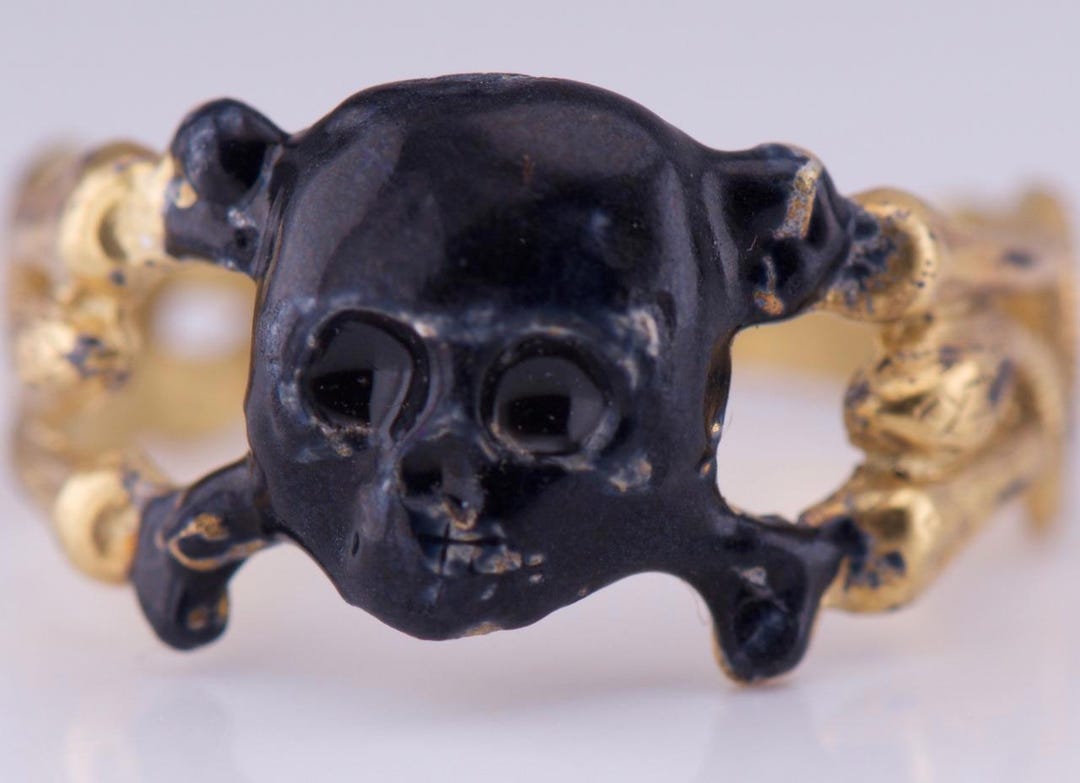 Antique Victorian Memento Mori Skull and Snakes Men’s Ring C1870s Gilt ...