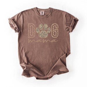 Comfort Colors® Dog Mama Shirt, Dog Mom Shirt, Dog Mama Era, Womens Shirts, Dog Lover Shirt, Dog Mom Gift, Gift For Mom, Pet Lover Shirt imagem 17