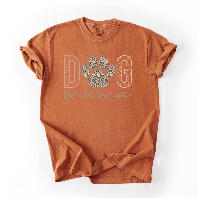 Comfort Colors® Dog Mama Shirt, Dog Mom Shirt, Dog Mama Era, Womens Shirts, Dog Lover Shirt, Dog Mom Gift, Gift For Mom, Pet Lover Shirt imagem 16